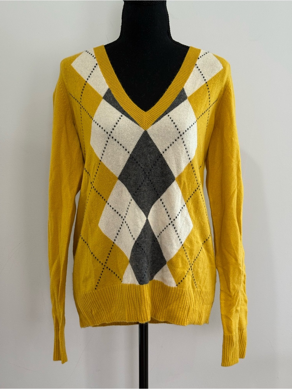 J. Crew L Magnifica Cashmere Mustard Argyle V-Neck Sweater - Women 184